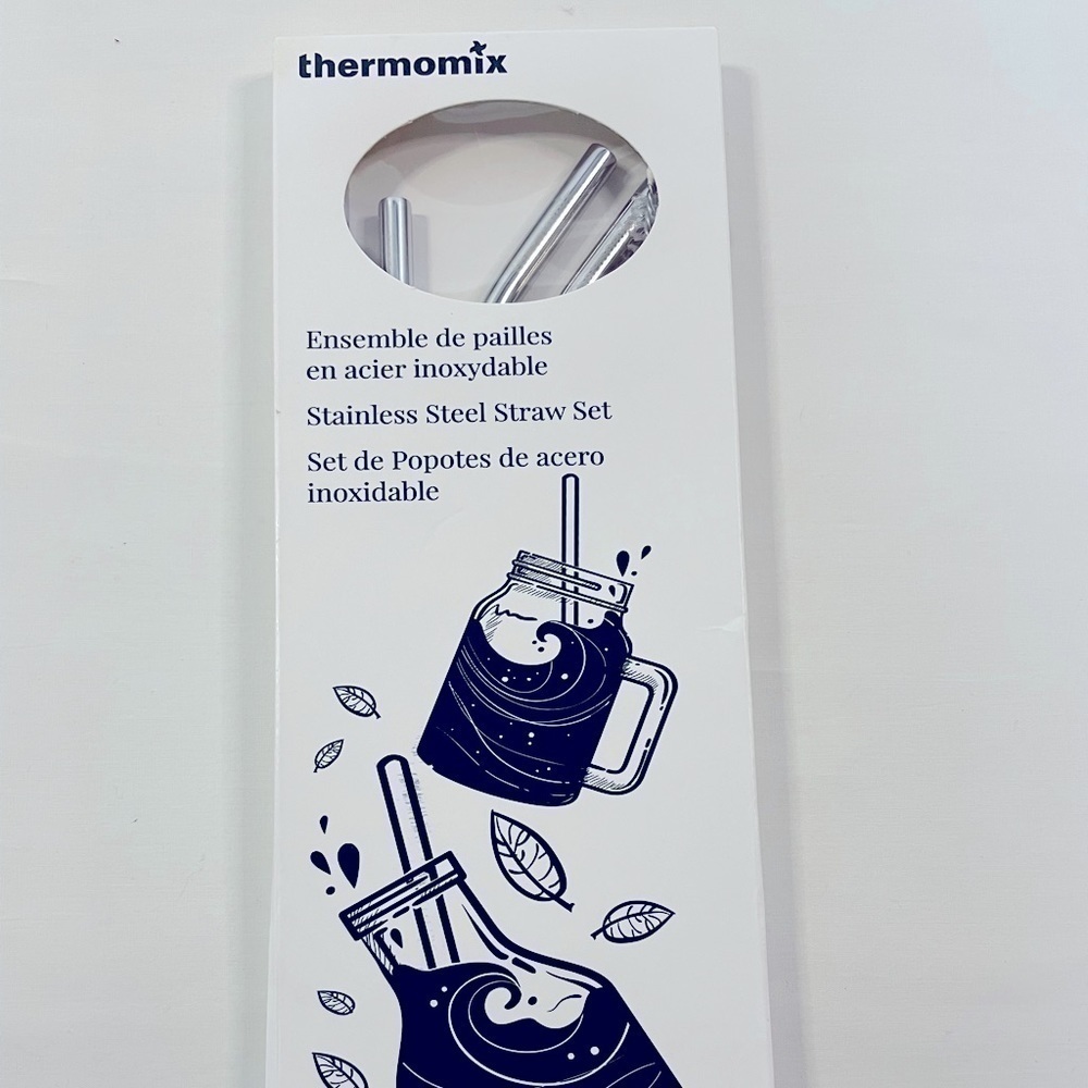 Brand New 5 pc Reusable Stainless Steel Straw Set